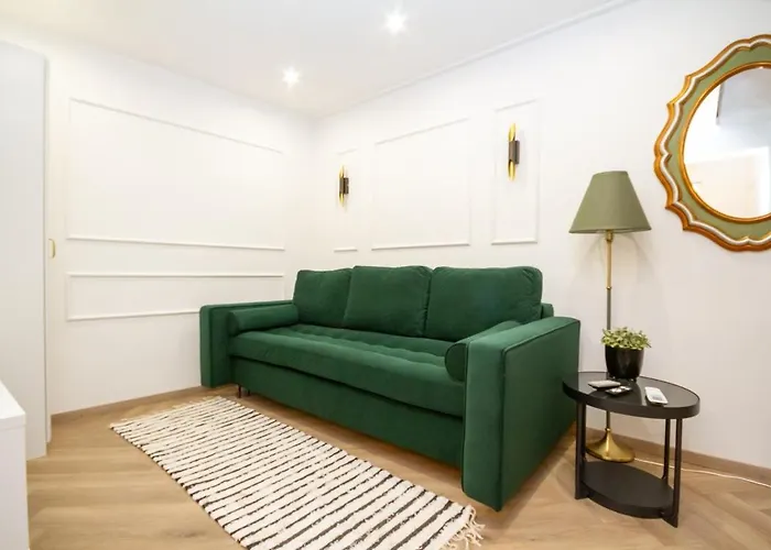 Apartment D20 Synagogue *